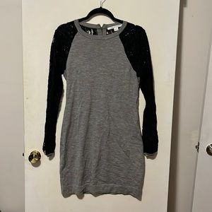 Medium DVF Wool dress with lace detail in grey and black